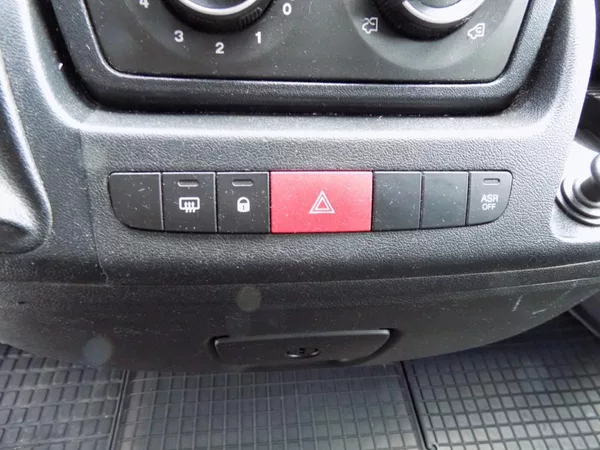Renault Trafic 1.6DCI/L1H1/Pojízdná dílna/DPH - foto 24