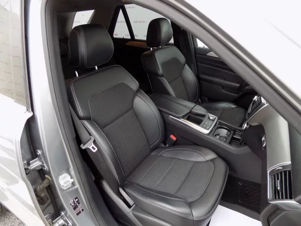 Mercedes-Benz Třídy M 350d/4-M/Full-Led/ČR/DPH/ - foto 17
