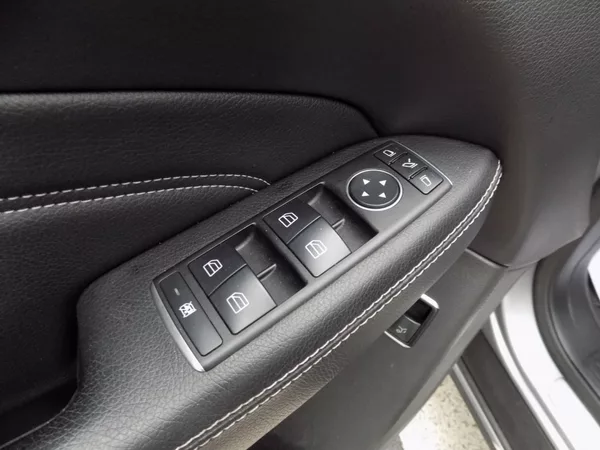 Mercedes-Benz Třídy M 350d/4-M/Full-Led/ČR/DPH/ - foto 21