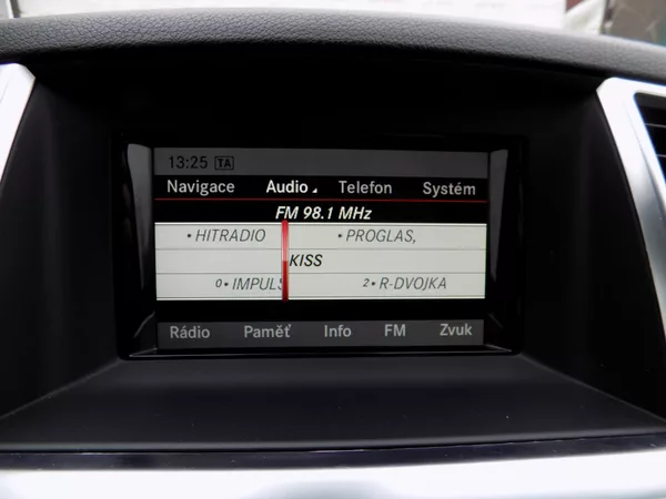 Mercedes-Benz Třídy M 350d/4-M/Full-Led/ČR/DPH/ - foto 37