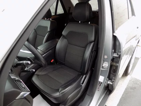 Mercedes-Benz Třídy M 350d/4-Matic/LED/ČR/DPH/ - foto 14