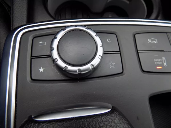 Mercedes-Benz Třídy M 350d/4-Matic/LED/ČR/DPH/ - foto 36