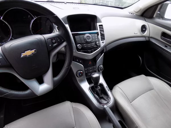 Chevrolet Cruze 2.0 VCDi/Klima/Kůže/NAVI/ - foto 23