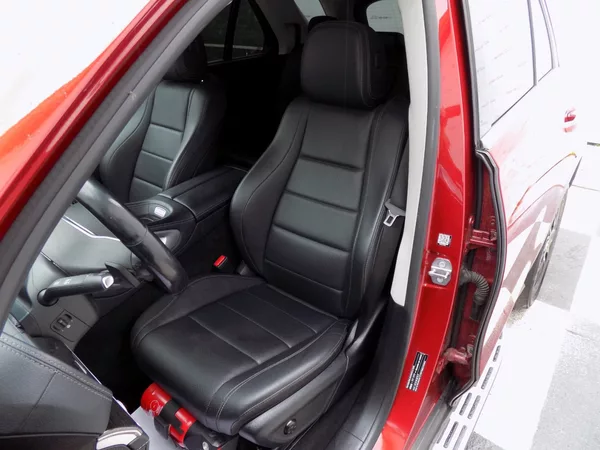 Mercedes-Benz GLE 300d/4-Matic/Full-Led/ - foto 16