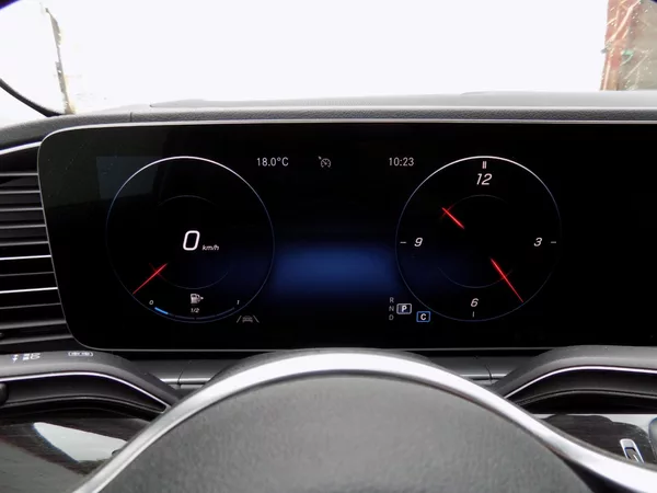 Mercedes-Benz GLE 300d/4-Matic/Full-Led/ - foto 36