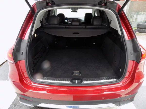 Mercedes-Benz GLE 300d/4-Matic/Full-Led/ - foto 8