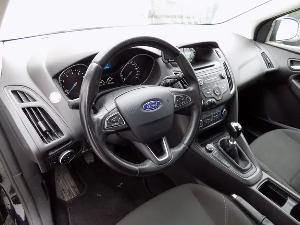 Ford Focus 1.0/Eco-Boost/Klimatizace/ - foto 12
