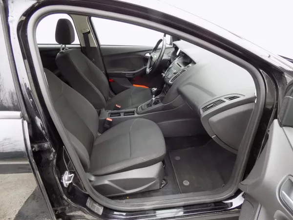 Ford Focus 1.0/Eco-Boost/Klimatizace/ - foto 14