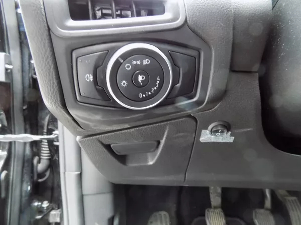 Ford Focus 1.0/Eco-Boost/Klimatizace/ - foto 22