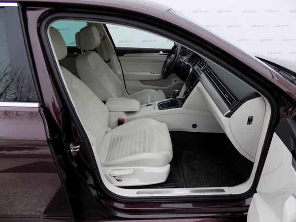 Volkswagen Passat 2.0TDI/DSG/4x4/NAVI/LED/ČR/ - foto 15