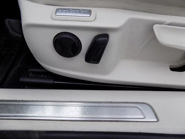 Volkswagen Passat 2.0TDI/DSG/4x4/NAVI/LED/ČR/ - foto 22