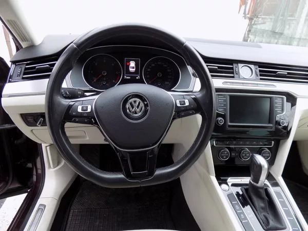 Volkswagen Passat 2.0TDI/DSG/4x4/NAVI/LED/ČR/ - foto 23