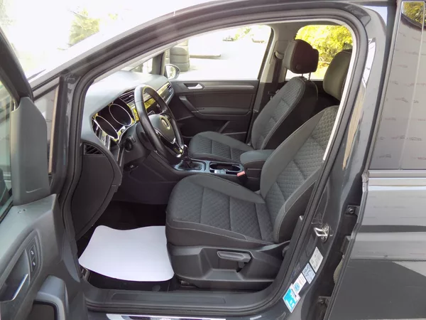 Volkswagen Touran 1.6TDI/JOIN/DSG/NAVI/LED/DPH/ - foto 19