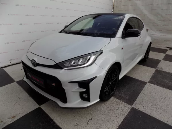 Toyota GR Yaris 1.6i/16V/FOUR/AWD/LED/ČR/