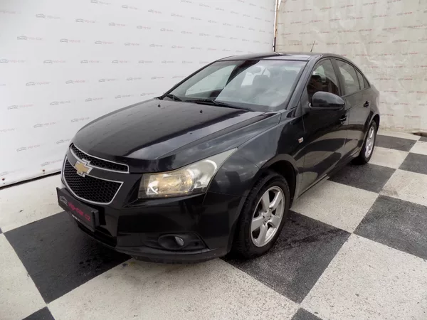Chevrolet Cruze 1.8i/16V/Klimatizace/ČR/