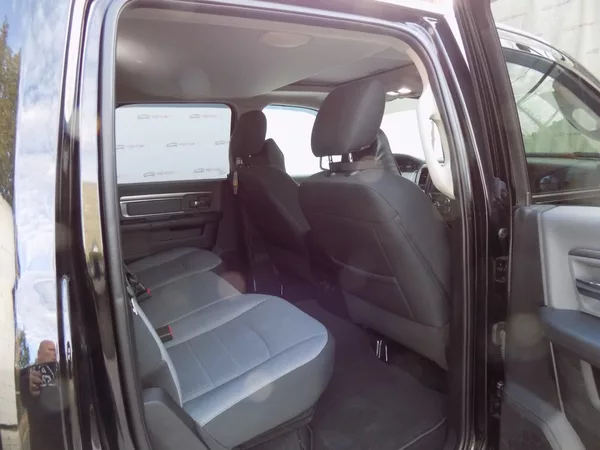 Dodge RAM 5.7 HEMI/CREW CAB/ČR/DPH/LED/ - foto 19