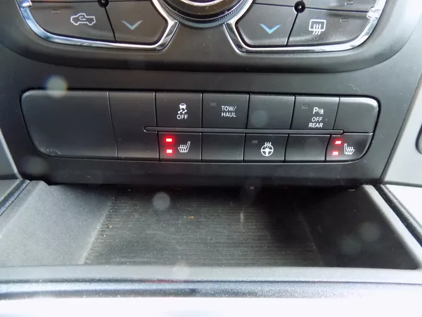 Dodge RAM 5.7 HEMI/CREW CAB/ČR/DPH/LED/ - foto 32