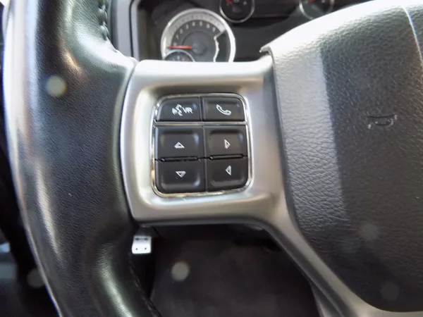 Dodge RAM 5.7 HEMI/CREW CAB/ČR/DPH/LED/ - foto 25