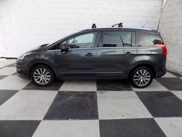 Peugeot 5008 1.6Ti/LED/PANO/Head-up/Klima/ - foto 2