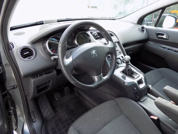 Peugeot 5008 1.6Ti/LED/PANO/Head-up/Klima/ - foto 12