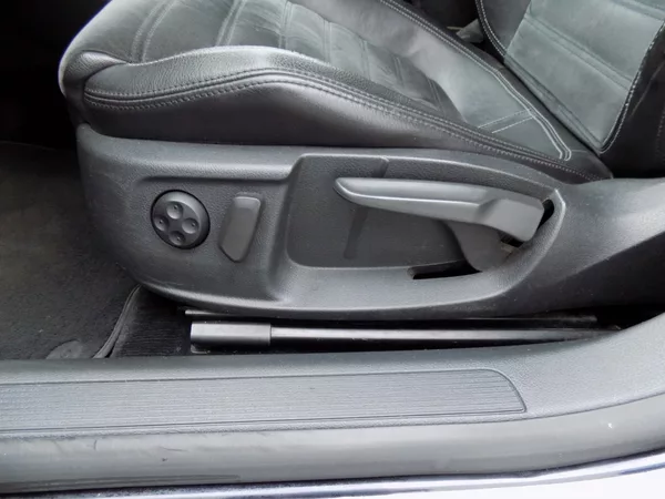 Volkswagen Passat CC 2.0TDI/Highline/NAVI/Bi-xenon/ - foto 21