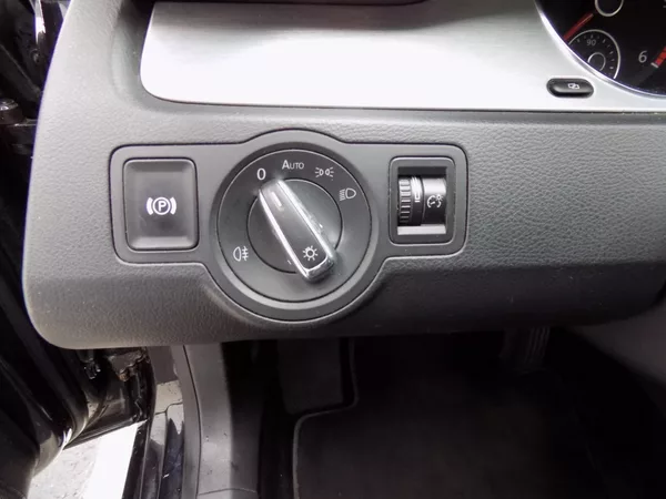 Volkswagen Passat CC 2.0TDI/Highline/NAVI/Bi-xenon/ - foto 22