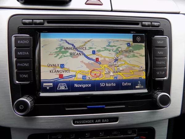 Volkswagen Passat CC 2.0TDI/Highline/NAVI/Bi-xenon/ - foto 33