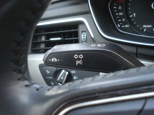 Audi A4 35 TDi NAVI S-TRONIC FACELIFT - foto 19