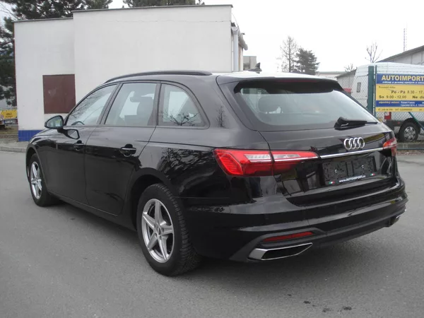 Audi A4 35 TDi NAVI S-TRONIC FACELIFT - foto 32