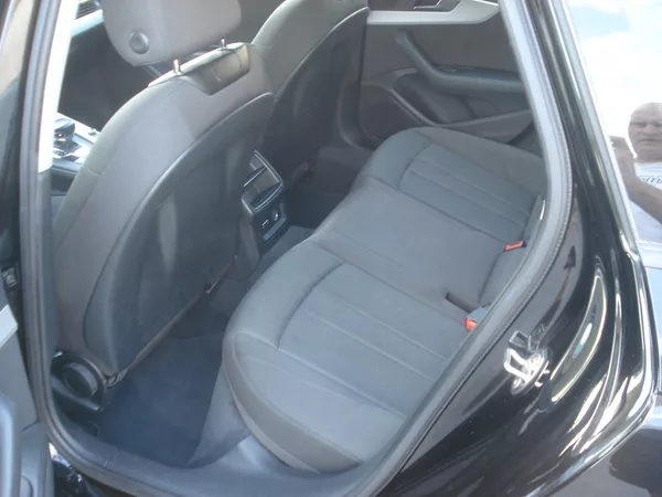 Audi A4 35 TDi NAVI S-TRONIC FACELIFT - foto 7