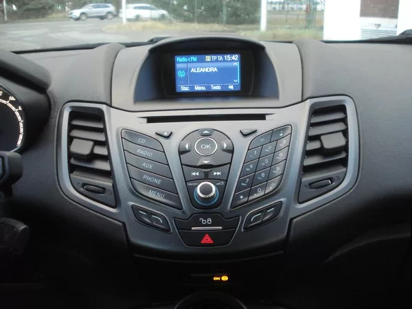 Ford Fiesta 1.5 TDCi Facelift - foto 17
