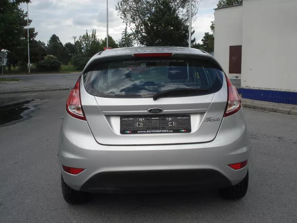 Ford Fiesta 1.5 TDCi Facelift - foto 3