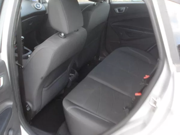 Ford Fiesta 1.5 TDCi Facelift - foto 9