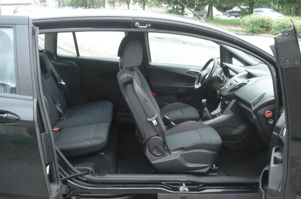 Ford B-MAX 1.6 TDCi 70 KW - foto 14
