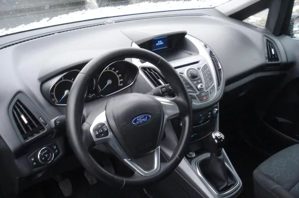 Ford B-MAX 1.6 TDCi 70 KW - foto 16