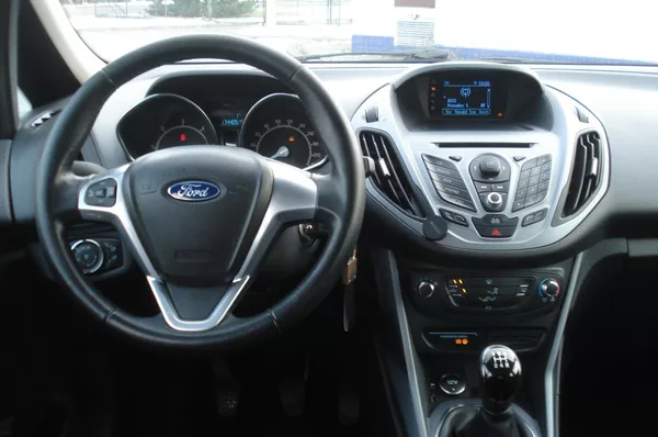Ford B-MAX 1.6 TDCi 70 KW - foto 7