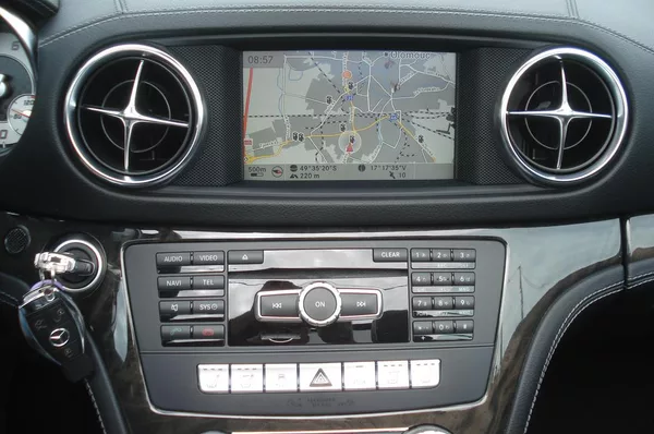 Mercedes-Benz SL 350 AMG 225 KW MAGIC SKY - foto 15