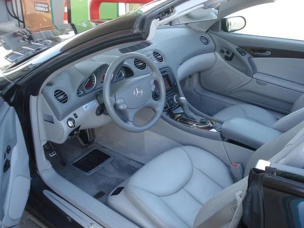 Mercedes-Benz SL 500 V8 - foto 17