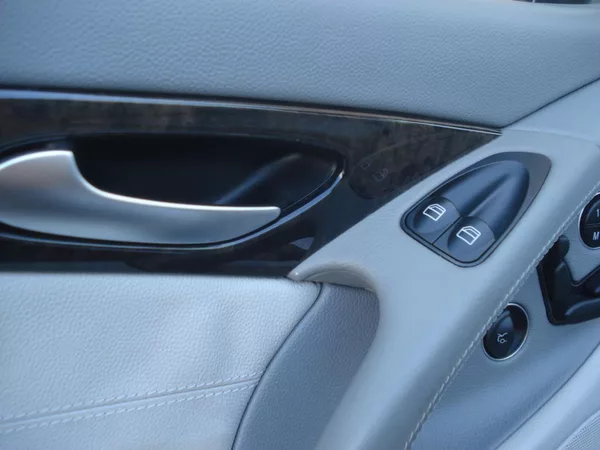 Mercedes-Benz SL 500 V8 - foto 20