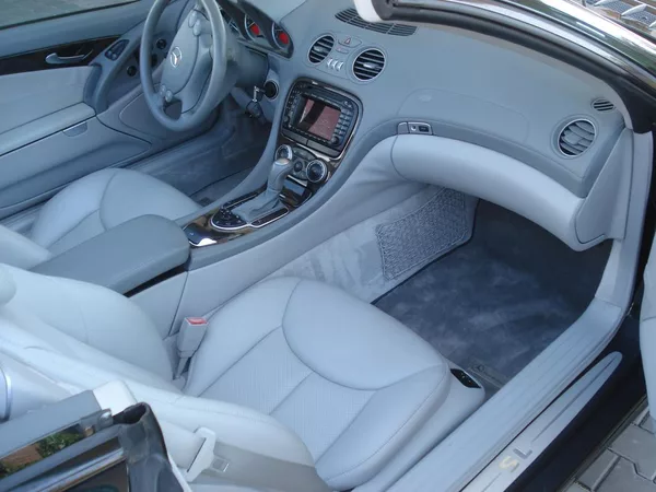 Mercedes-Benz SL 500 V8 - foto 22