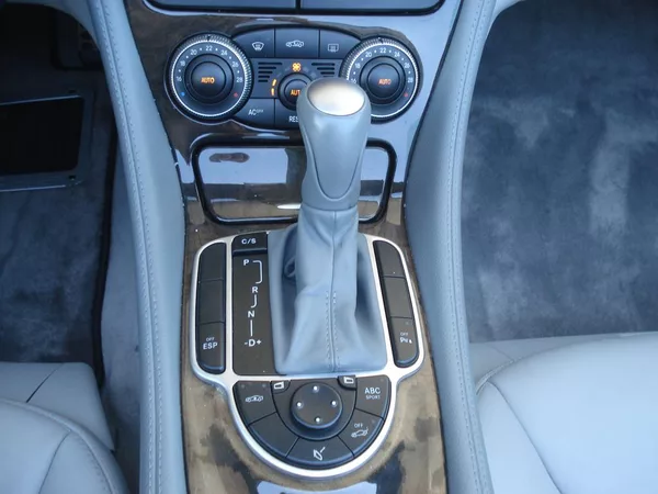 Mercedes-Benz SL 500 V8 - foto 30
