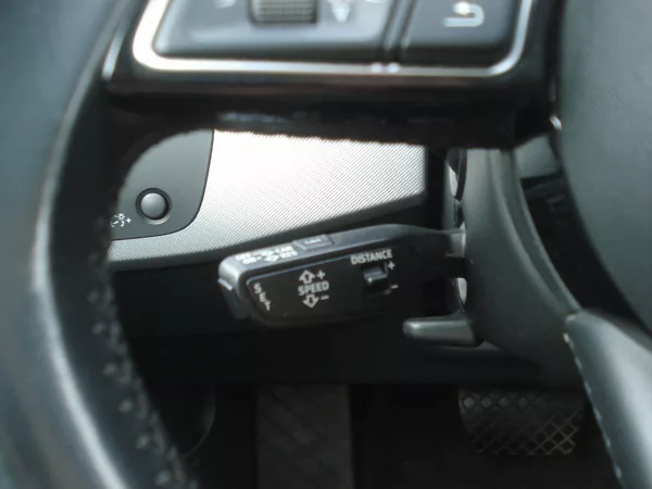 Audi A4 2.0 TDI PANOR. 130 KW S-TRON. - foto 15