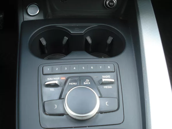 Audi A4 2.0 TDI PANOR. 130 KW S-TRON. - foto 18