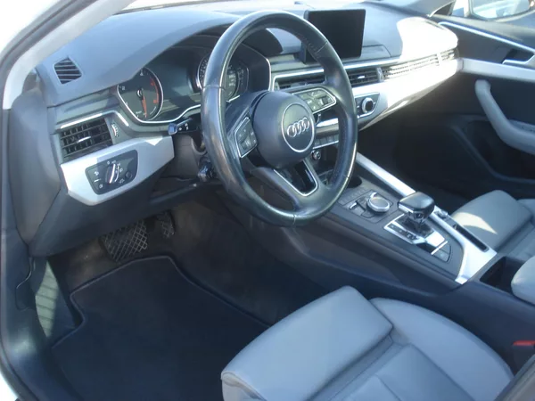 Audi A4 2.0 TDI PANOR. 130 KW S-TRON. - foto 28