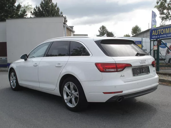Audi A4 2.0 TDI PANOR. 130 KW S-TRON. - foto 30