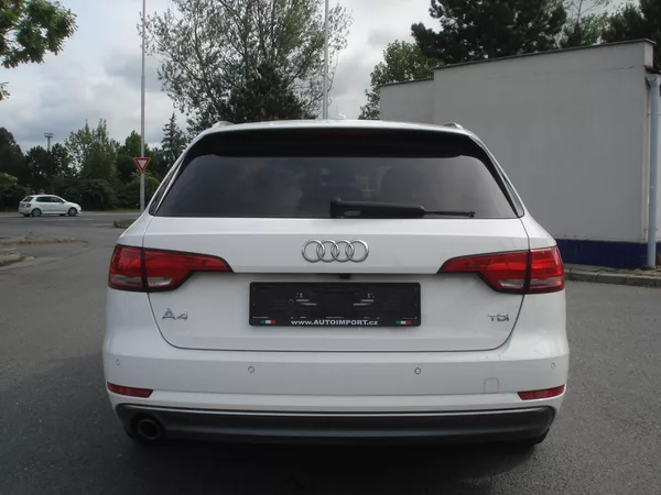 Audi A4 2.0 TDI PANOR. 130 KW S-TRON. - foto 31