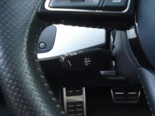 Audi A4 2.0 TFSi QUATTRO S-LINE - foto 16