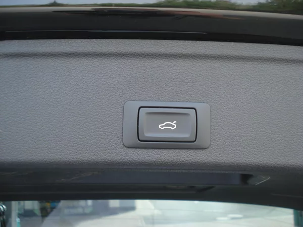 Audi A4 2.0 TFSi QUATTRO S-LINE - foto 22