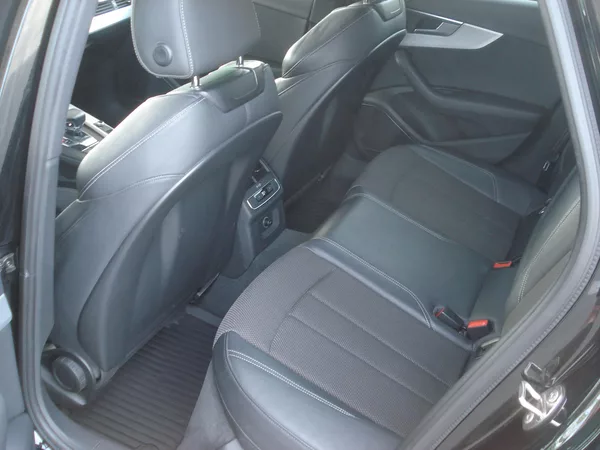 Audi A4 2.0 TFSi QUATTRO S-LINE - foto 5