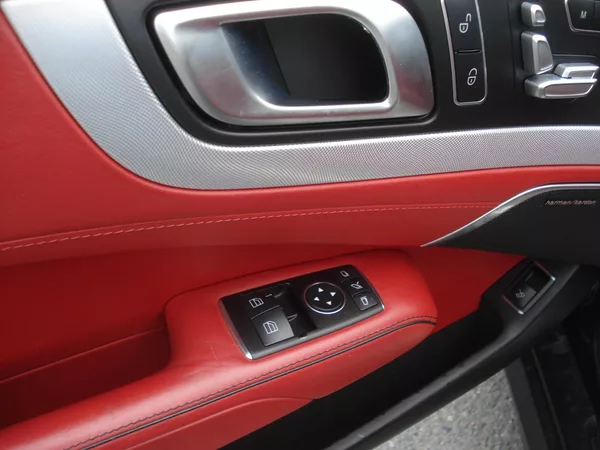 Mercedes-Benz SL 550 EDITION 1 - foto 13